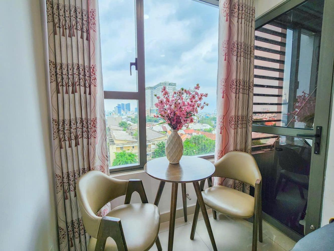 Soho Spacious Aparts, Central Location Ho Chi Minh City Exterior photo